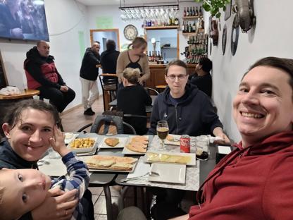 El Tapeo - lokalny bar w Bellver de Cerdanya