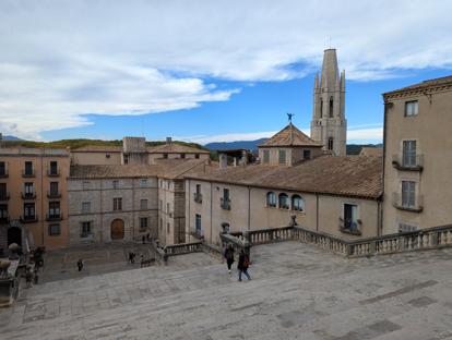 Widok na dół z widoczną bazyliką