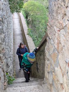 Wspinaczka po murach obronnych