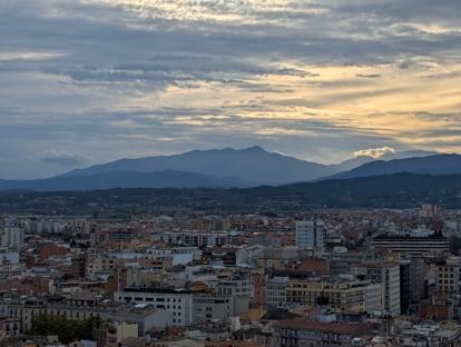 Najwyższe szczyty Montseny: Turó de l&rsquo;Home (1705 m) i Los Agudes (1705 m)